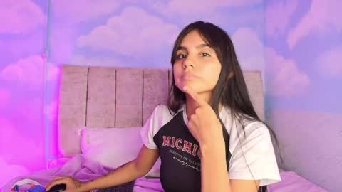 Aliclark online show from May 9, 5:52 pm