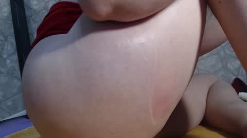 alidaalida2 online show from February 24, 12:13 am