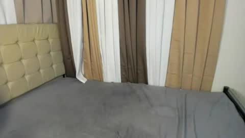 aliefoxx online show from July 6, 3:03 pm