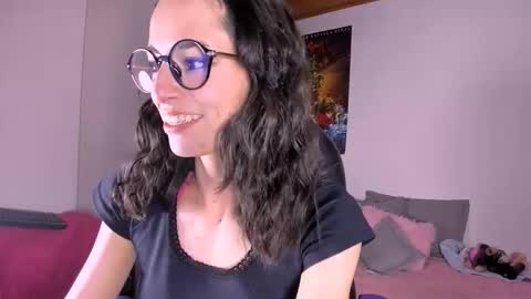 Aiko  Independent Model  online show from December 15, 11:01 pm