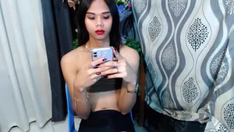 aliexagrey online show from February 22, 4:20 pm