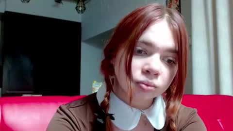 Alice online show from May 8, 7:30 pm