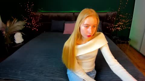 Alina online show from October 25, 5:41 am