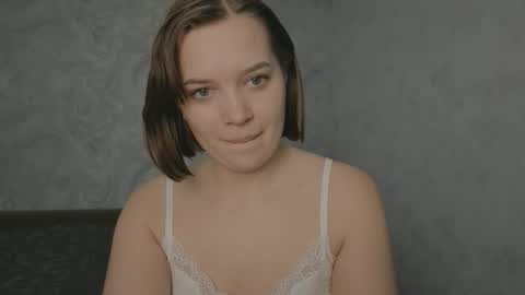 alina_vir online show from March 5, 5:38 am