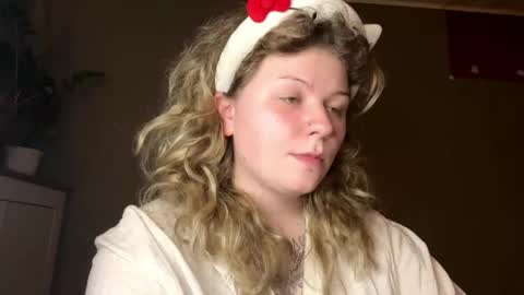 Alina online show from April 16, 9:39 pm