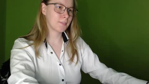 alinasei online show from May 20, 12:55 pm