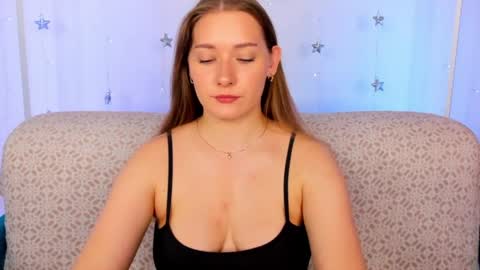 alinawise online show from April 27, 1:14 am