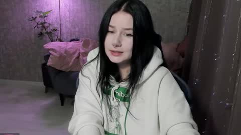 Aline Greeeen online show from September 14, 12:57 am