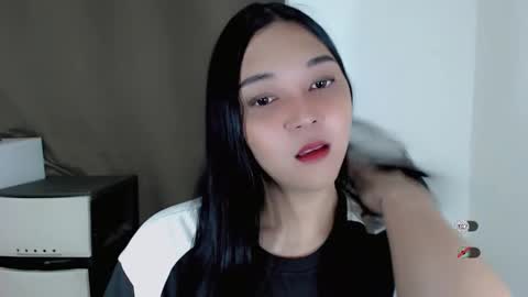 Shanti xhey online show from March 3, 9:27 am