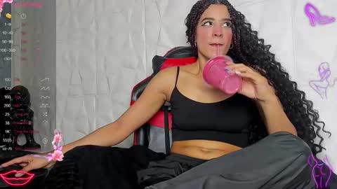 alishaevans_rs online show from March 15, 7:28 pm