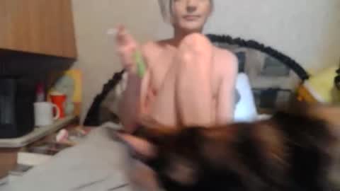 Alisha online show from April 12, 9:41 pm