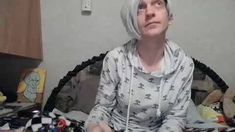 Alisha online show from November 7, 6:49 am