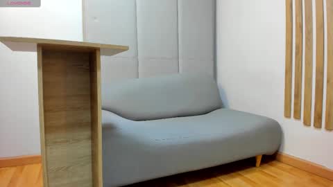           online show from November 24, 12:15 pm