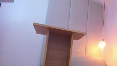           online show from February 21, 7:10 pm