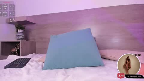 A L I S O N  online show from March 8, 10:24 pm