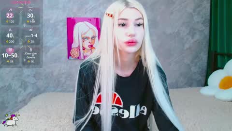 Alison online show from April 15, 7:06 pm