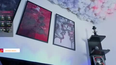 alison_wynter online show from June 6, 7:03 am