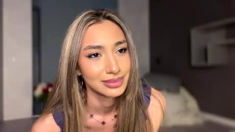 Alissa online show from June 6, 4:13 pm