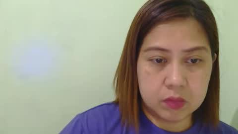 alissalove18 online show from February 3, 5:29 am