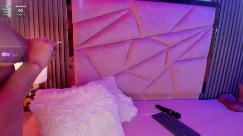 Alisse Miller online show from October 24, 4:13 am