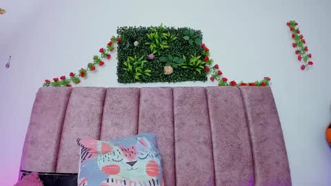 Alisson online show from April 12, 11:20 pm