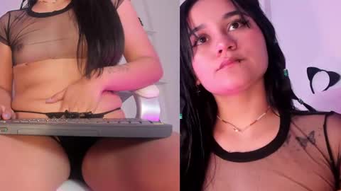Snapshot of alisson_sanders chatting on March 8, 12:20 pm Alisson online show from March 8, 12:20 pm