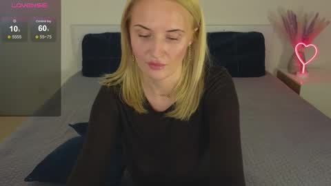 alisssarose online show from January 14, 10:55 pm