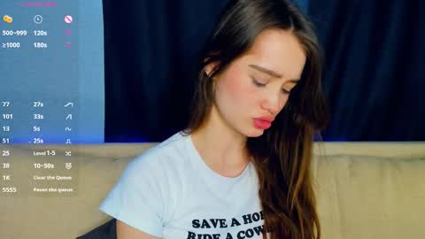 Alivia online show from February 11, 11:36 am