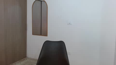 alix online show from November 26, 2:31 am