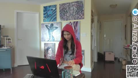 Snapshot of alizezaide chatting on February 28, 11:01 pm Alize Zaide online show from February 28, 11:01 pm