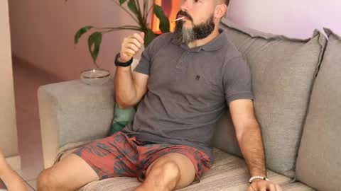 Alice  John online show from April 25, 7:33 pm