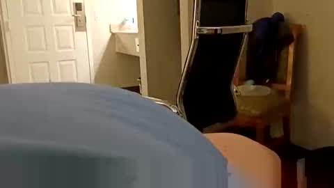 Stormy Day  online show from March 23, 10:53 am