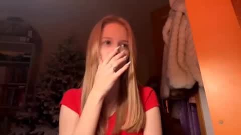 Lina online show from December 22, 7:26 am