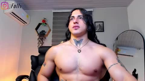 independent model 3 online show from October 29, 2:13 am