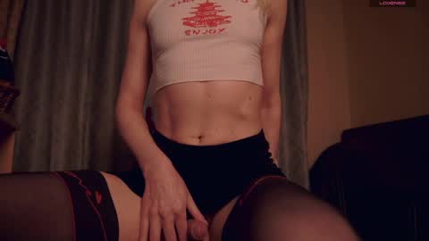 Allice online show from April 15, 3:10 am