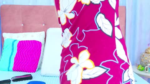 Allicia online show from November 12, 8:22 pm