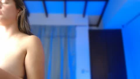 allieemod online show from March 5, 4:45 am