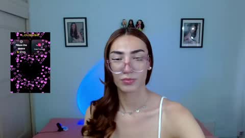   online show from April 14, 7:28 pm