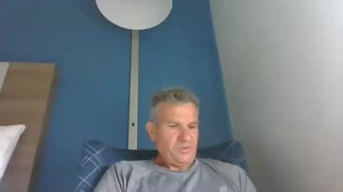 allnaked4 online show from May 5, 10:37 pm