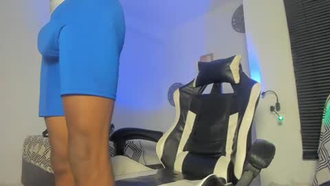 alluringangel01 online show from September 20, 2:47 am