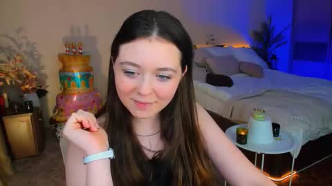 alluringeyess online show from November 27, 4:58 pm