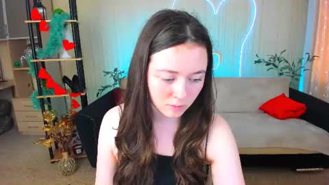 alluringeyess online show from July 22, 12:18 pm
