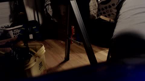 allwolf0323 online show from March 21, 10:42 am