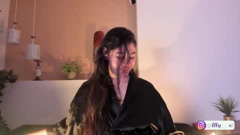 Ally  online show from September 12, 4:14 am