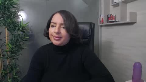         online show from February 5, 10:57 pm