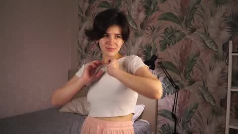 Emily online show from December 16, 4:41 am