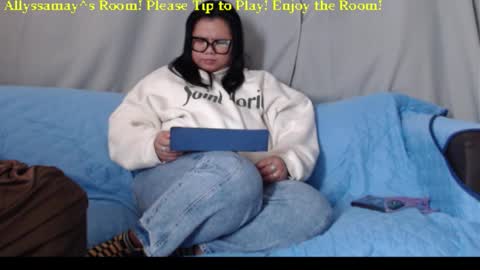 Allyssamay online show from February 18, 9:53 am