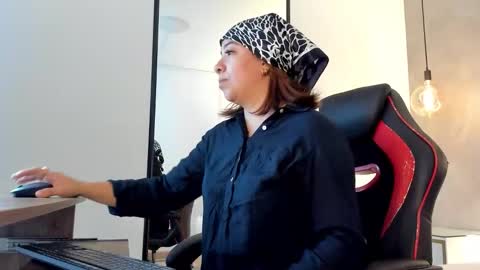 ALMA FENIX  online show from November 3, 12:17 pm