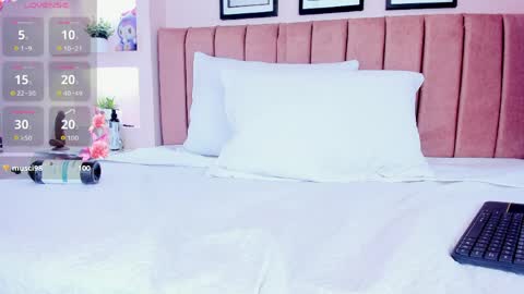 alma_x_ online show from March 28, 1:34 pm