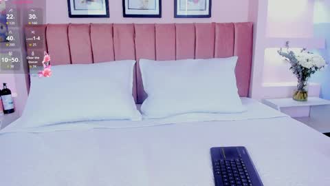 alma_x_ online show from April 24, 1:46 pm